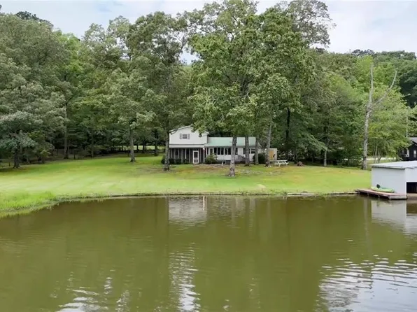 352 Harkins Lake Rd, Fayette, AL 35555