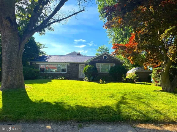1021 E Vernon Rd, Philadelphia, PA 19150