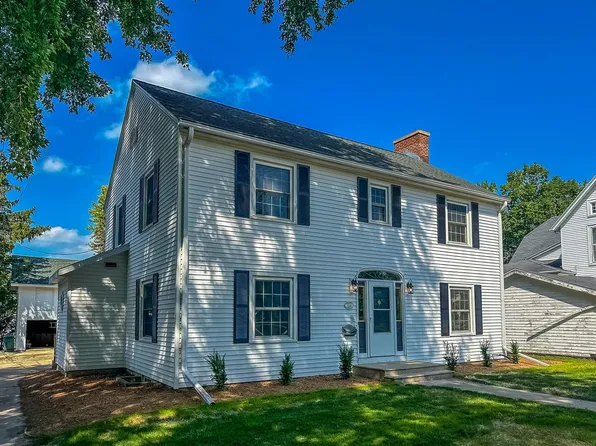 418 East Brown STREET, Waupun, WI 53963