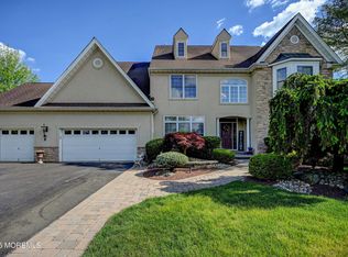 97 N Parsonage Way, Manalapan, NJ 07726