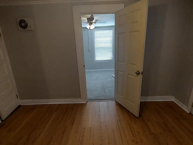 1729 S Henderson St #D — Photo 9