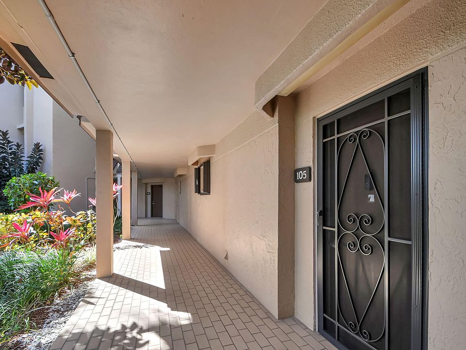 1st image of 4702 Fountains Drive S #105