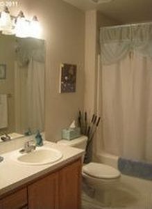 982 SE Spoonbill Ct, Hillsboro, OR, 97123