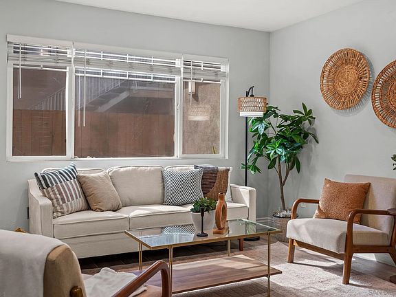 4th image of 4075 Idaho St APT 2