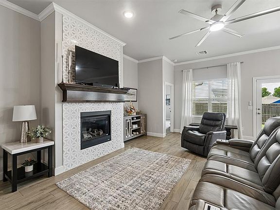 3rd image of 10005 Glover River Dr