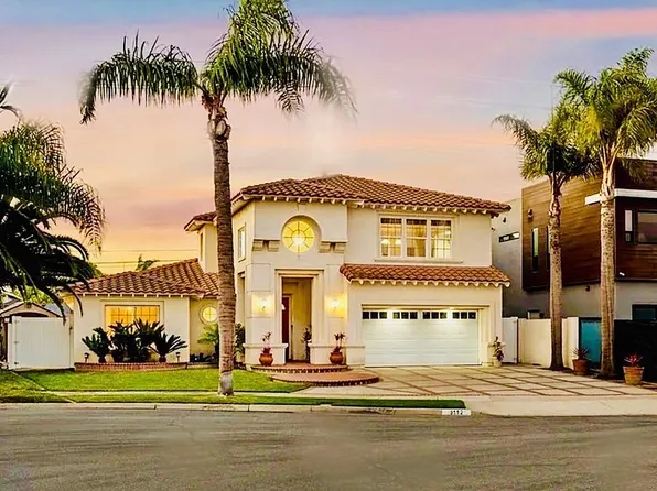9112 Playa Dr, Huntington Beach, CA 92646