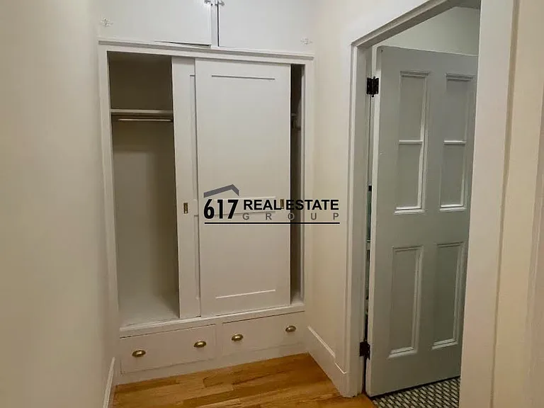 504-54 Beacon St — Photo 5