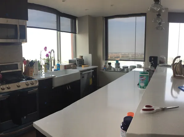 215 East 96th Street PHH image 3 of 4