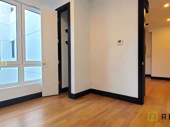 4th image of 292 Union Ave #306