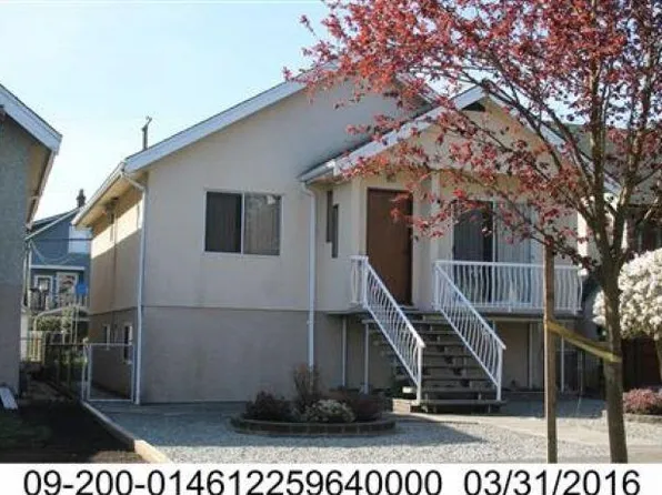 2164 Grant St, Vancouver, BC V5L 2Z4