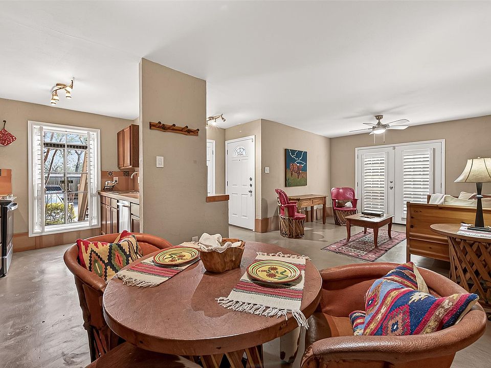 1st image of 1311 Antoine Dr APT 223
