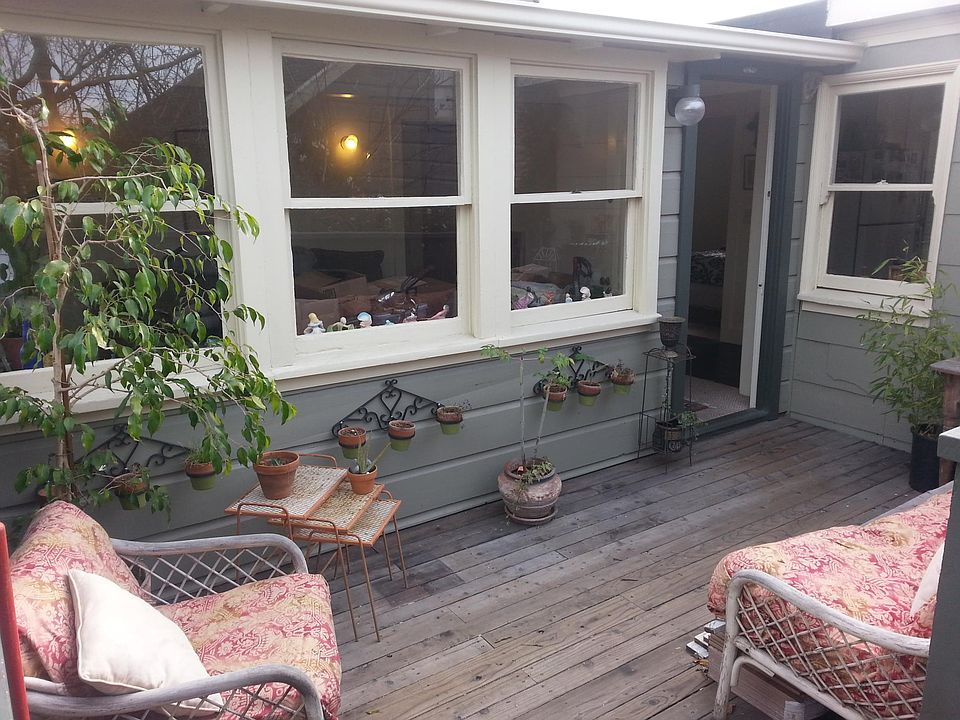 Front Porch and private entrance.