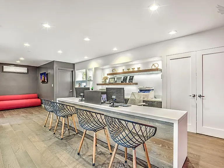 Luxe 1801 — Photo 32