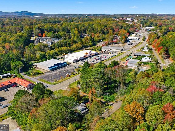 5th image of 348 Old Tate Rd