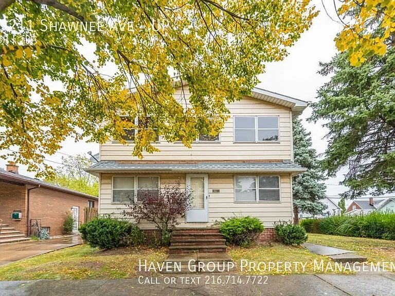 19211 Shawnee Ave #UP — Photo 2