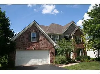 140 Derby Glen Dr photo 1