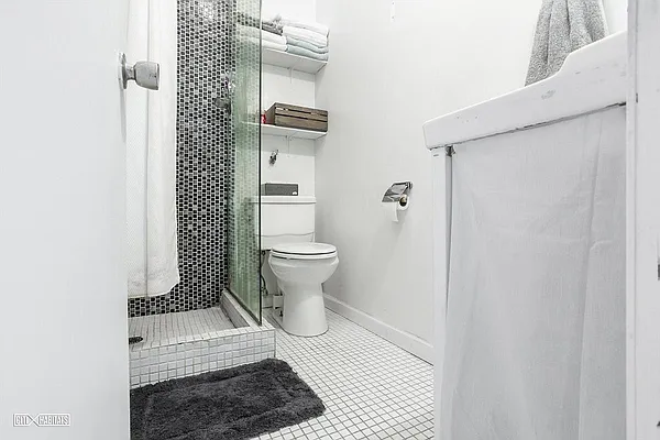 Rented by Corcoran | media 31