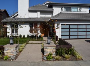 1818 Hawk View Dr, Encinitas, CA 92024