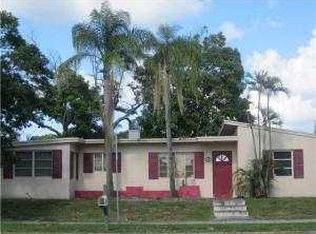 760 SW 2nd St, Boca Raton, FL 33486