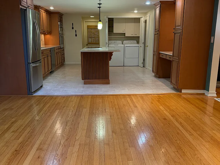 54 Tree Top Ln — Photo 24