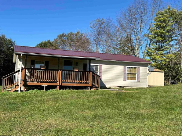 142 Mountain View Ln, Philippi, WV 26416