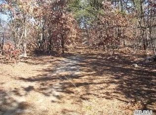 Windsor Pl, Central islip, NY 11722