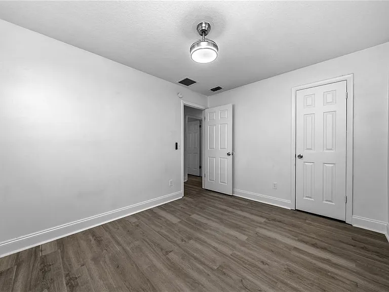 618 Jupiter Way — Photo 12