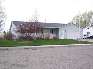 2300 Cabellaro Dr, Ammon, ID 83406