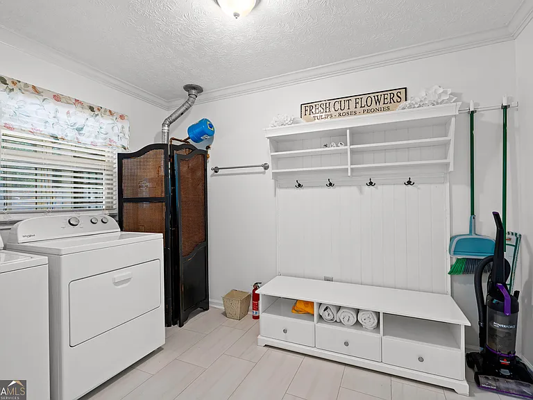 101 Waterwood Bnd — Photo 22