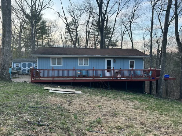 398 Oasis Ln, Gerrardstown, WV 25420