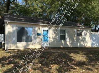 2575 Hawthorne Manor Dr, Florissant, MO