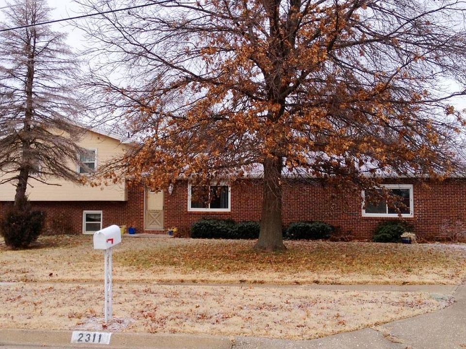 1st image of 2311 Edris Dr