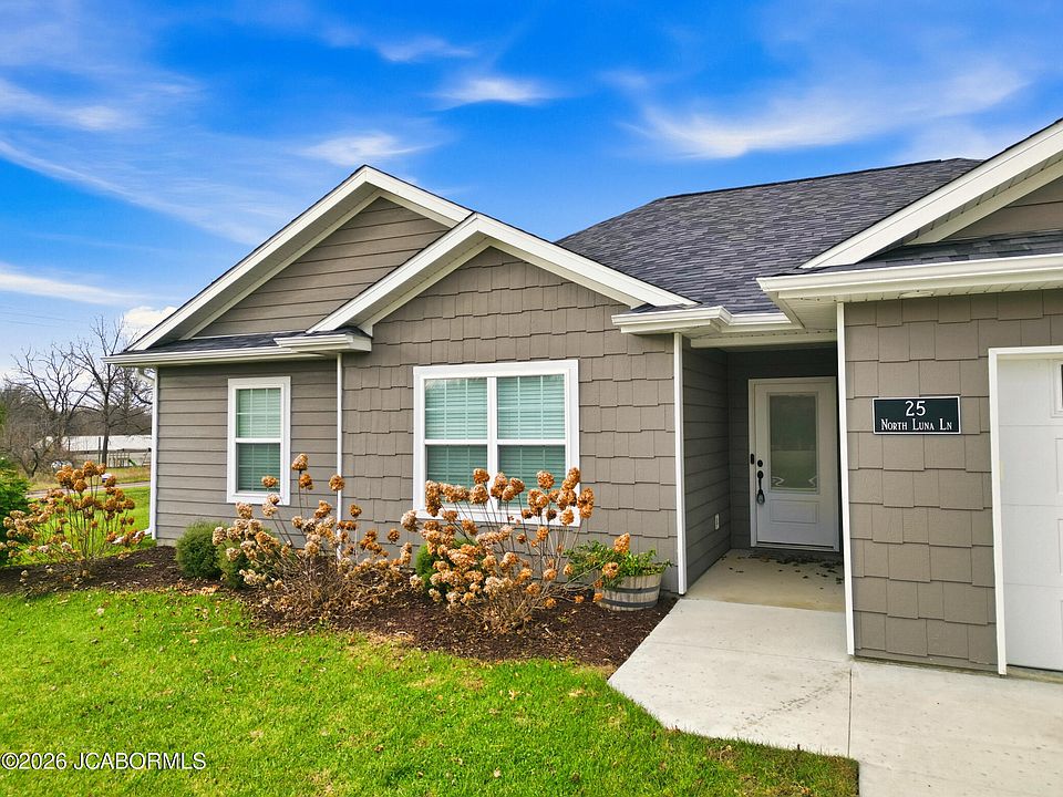 1st image of 25 N Luna Ln