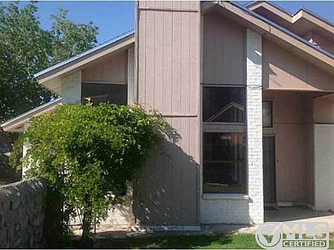 3rd image of 856 Orwell Way