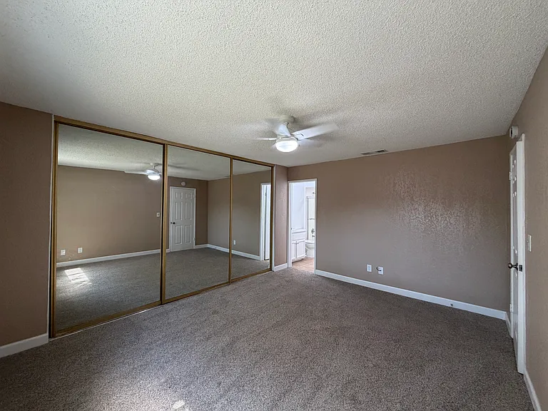 6906 Trovita Way #6906 — Photo 16