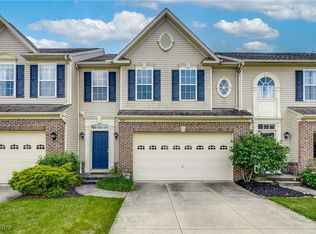 4927 Lake View Dr, Peninsula, OH 44264