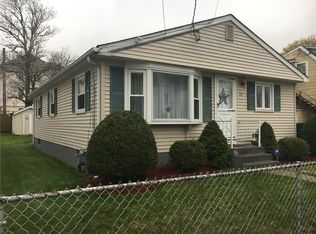 43 Columbine Ave, Pawtucket, RI 02861