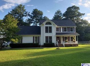 101 Warren Way Ln, Cheraw, SC 29520