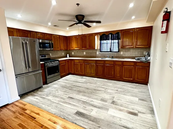 93 Osborne Ter #G2, Newark, NJ 07108