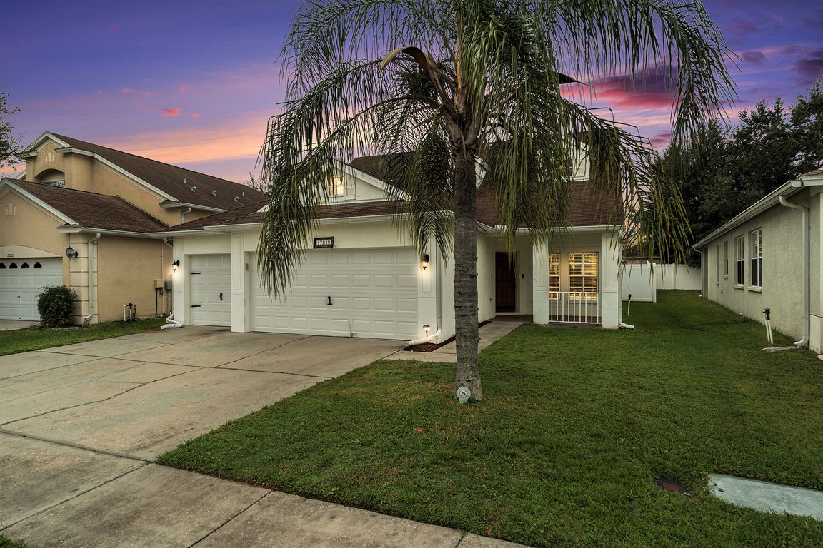 next background image