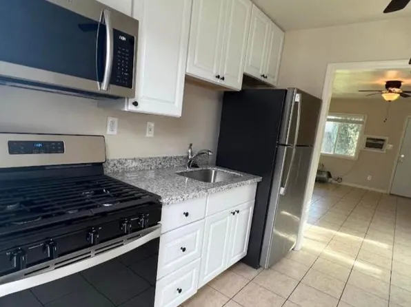 31 Sunset Dr Unit B, Antioch, CA 94509