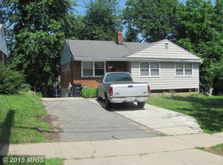 6820 Beacon Pl, Riverdale, MD 20737