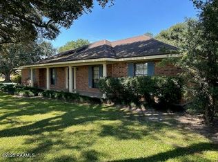 8714 Sidney Gautreaux Rd, Abbeville, LA 70510