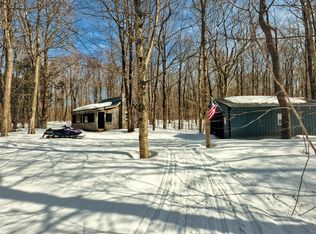 64 Beaver Crk, Redfield, NY 13437