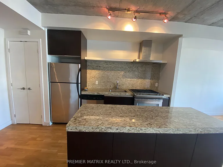 75 Portland St #514 — Photo 1