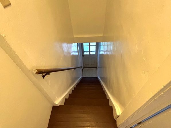 (undisclosed Address)