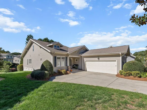 1300 Groves Field Ln, Wake Forest, NC 27587