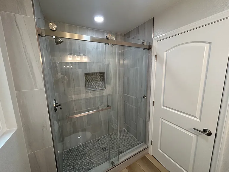 1723 W Balboa Blvd #A — Photo 16