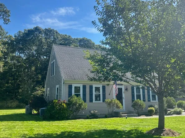 87 Seabrook Drive, Teaticket, MA 02536