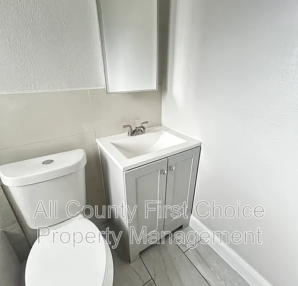 7380 63rd St N #5 — Photo 11